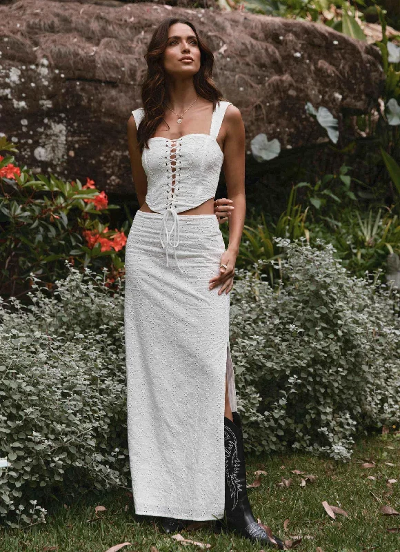 Men's Tapered JeansGeorgia Peaches Broderie Maxi Skirt - Whisper White