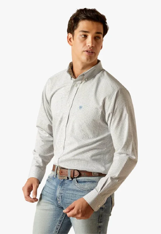 Men's Oxford Shirts for a Preppy StyleAriat Mens Kaeden Long Sleeve Shirt