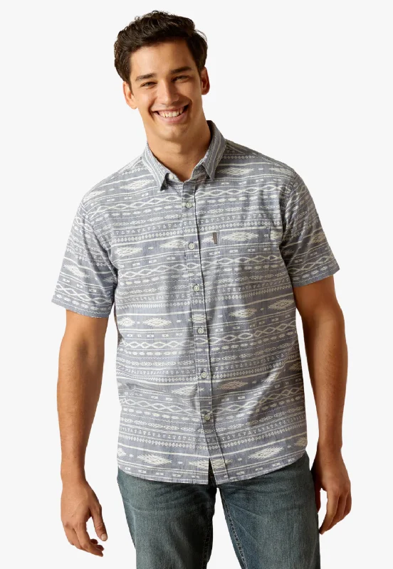 Men's Geometric Print Shirts for a Modern TwistAriat Mens Mack Stretch Modern Fit Short Sleeve Shirt