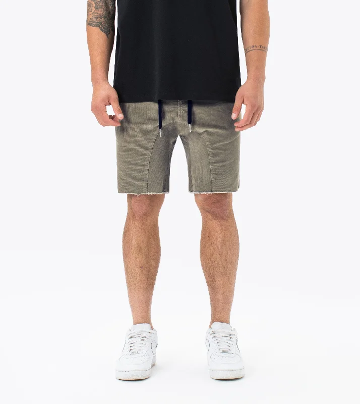 Trendsetting Men's Fashion and Pattern ShortsSureshot Cord Short Dk Moss