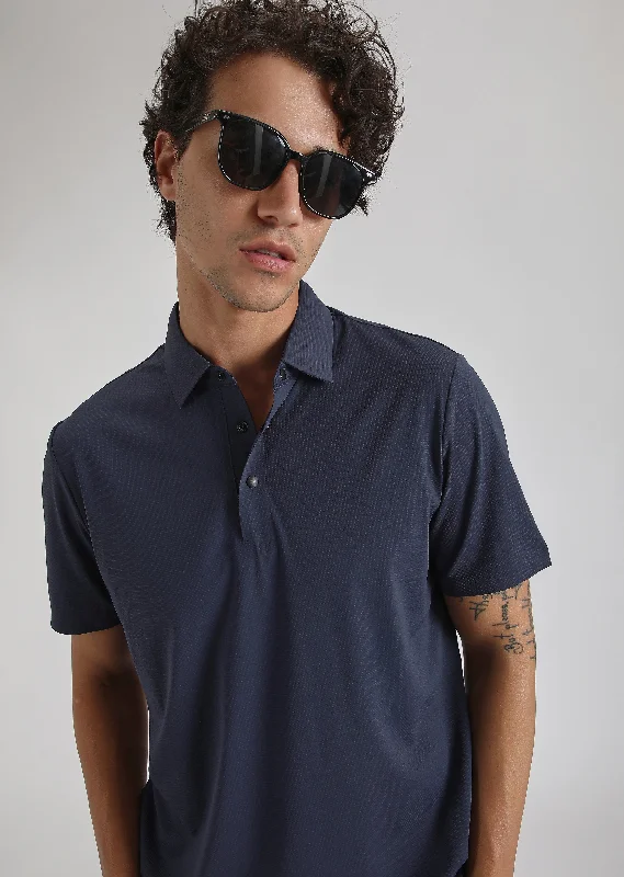 Men's Shirts with Contrast CollarsTextured Blue Stitchless Polo T-shirt