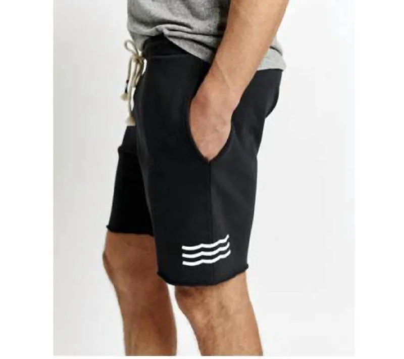 Durable Men's Heavy-Duty ShortsMens Waves Short In Black