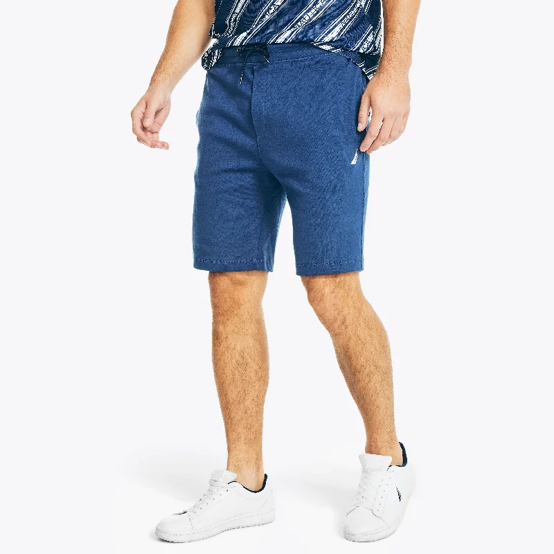 Resilient and Durable Men's Work ShortsNautica Mens Navtech 9" Performance Short