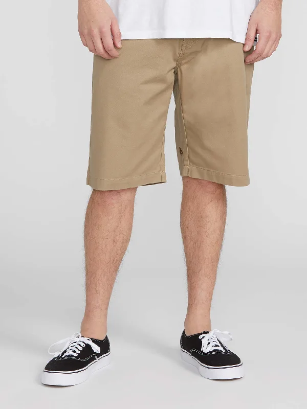 Men's Flexible Workout ShortsVmonty Shorts - Khaki