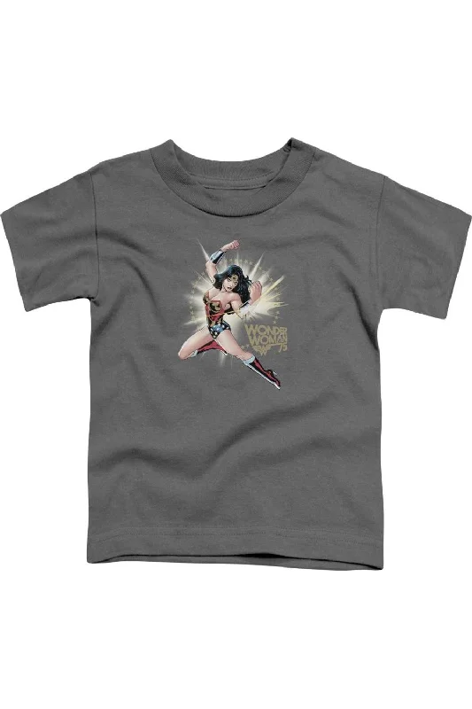 Men's Shirts with Ruffled HemlinesWonder Woman Ww75 The Bracelets Of Submission Short Sleeve Juvenile Tee / T-Shirt