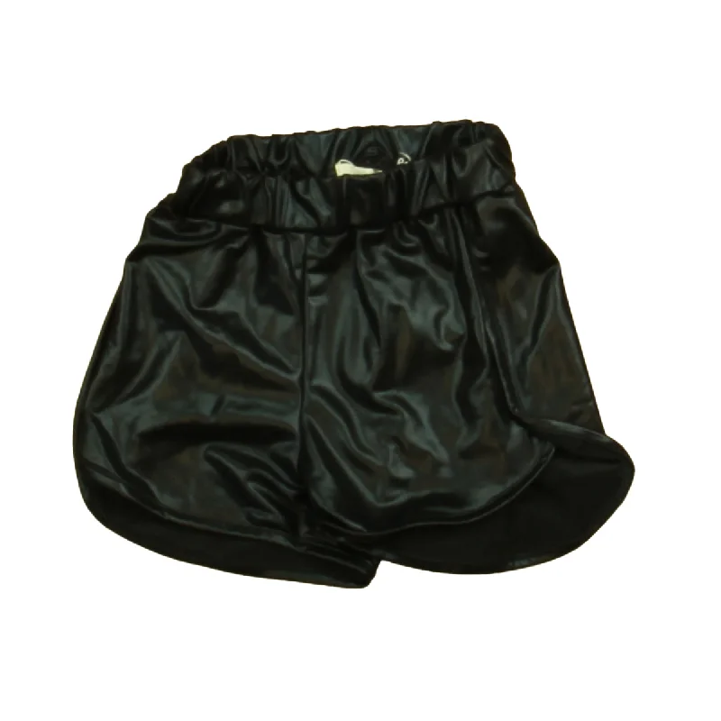 Athletic-Cut Men's Workout ShortsAndorine Girls Black Shorts