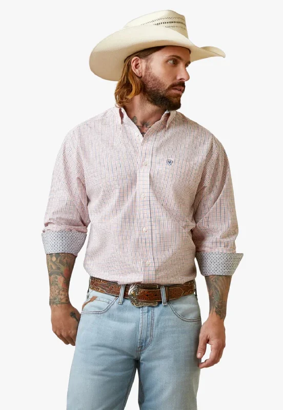 Men's Spread-Collar Shirts for a Bold StatementAriat Mens Wrinkle Free Frederic Classic Long Sleeve Shirt