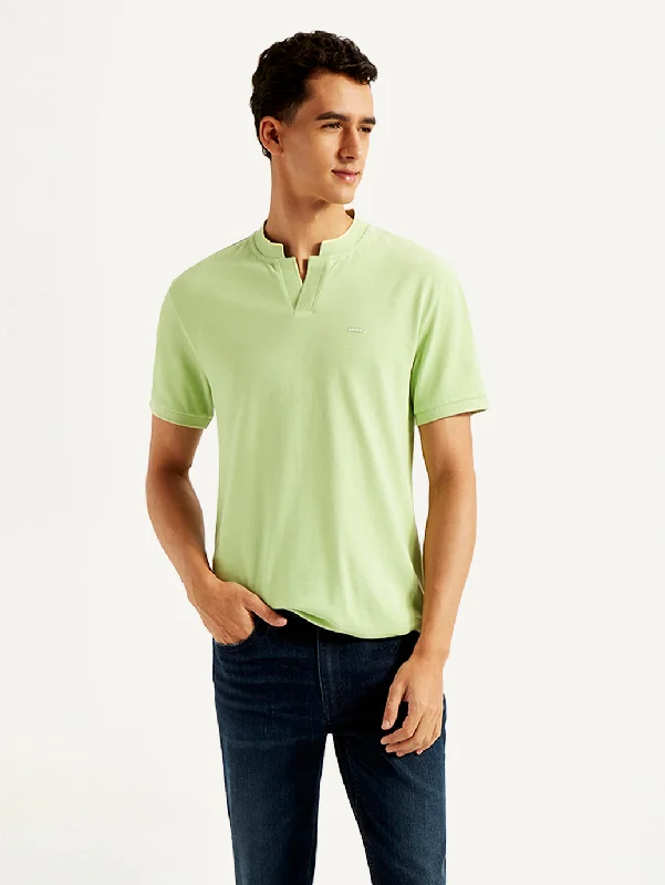 Men's Shirts with Antimicrobial TreatmentMen's Solid Slim Fit Polo T-shirt