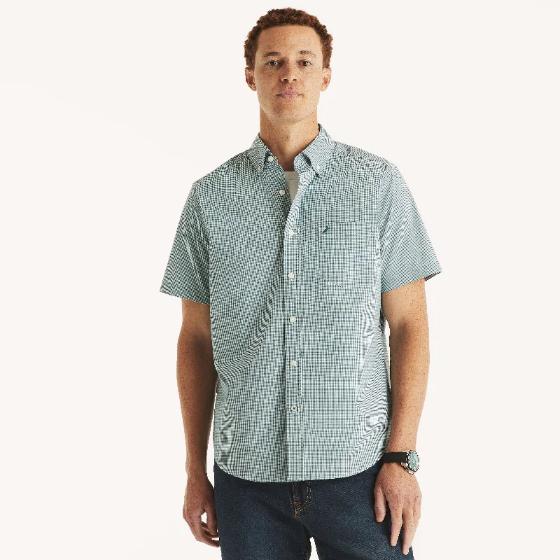 Men's Checked Short-Sleeve Shirts for Summer FunNautica Mens Wrinkle-Resistant Plaid Wear To Work Short-Sleeve Shirt