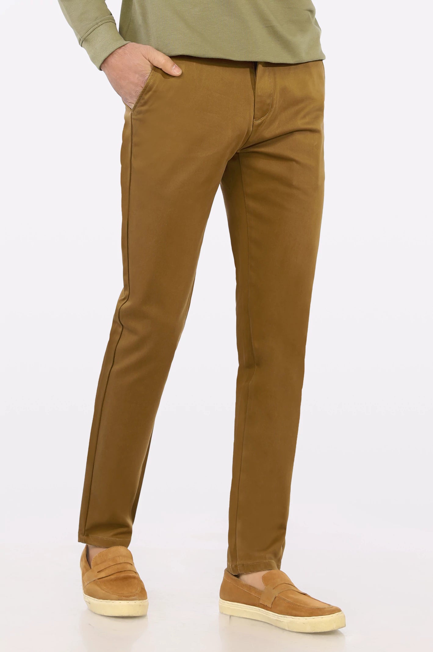 Men's Jeans with a Destroyed LookBrown Smart Fit Cotton Chino