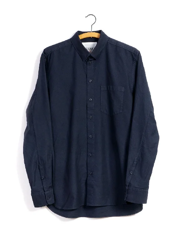 Men's Tab-Collar Shirts for a Crisp LookHAAKON | Hidden Button Down Shirt | Navy