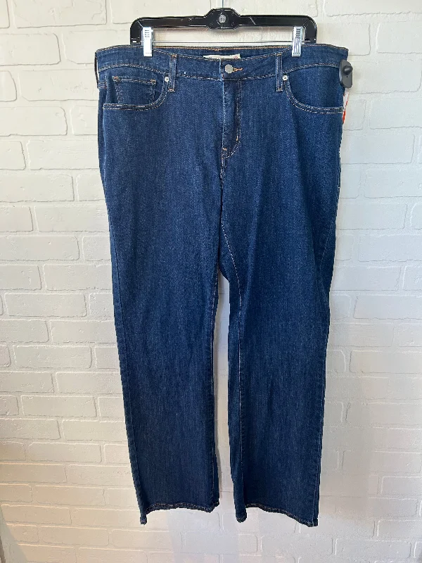 Casual Men's JeansJeans Boot Cut By Levis  Size: 18w