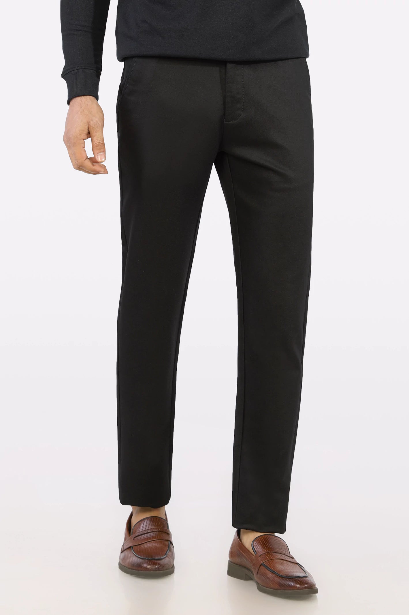 Jeans for Men with Skinny LegsBlack Smart Fit Cotton Chino