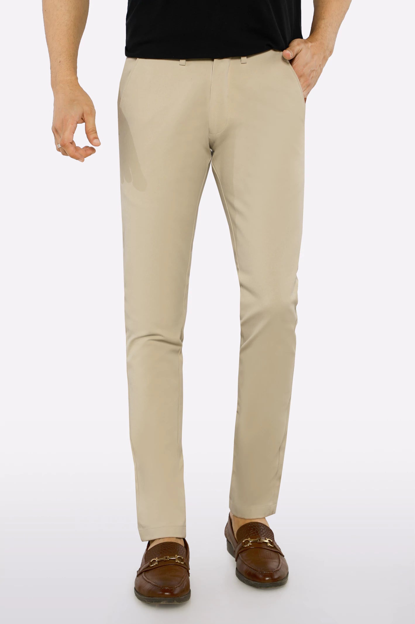 Men's Jeans for a Night OutLight Khaki Smart Fit Cotton Chino