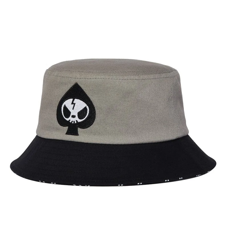 Modern Snapback CapsMen's Street Fashion Skull Embroidered Hat