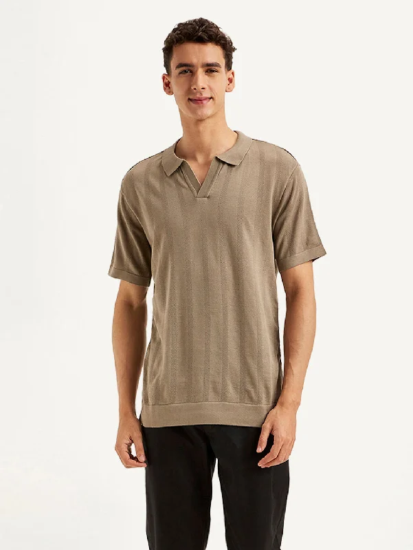 Men's Shirts with Convertible CollarsMen's Striped Slim Fit Polo T-shirt